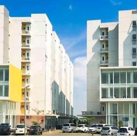 Barata Hotel Near Bandara Soekarno Hatta Tangerang Exterior foto