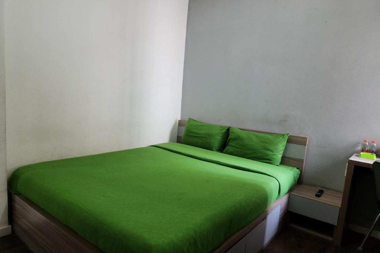 Barata Hotel Near Bandara Soekarno Hatta Tangerang Exterior foto